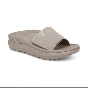 Vionic REJUVENATE RECOVERY SANDAL